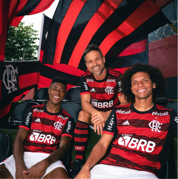 CRフラメンゴ 21/22 ホーム アウェイ サード ユニフォーム3枚セット CRフラメンゴホームユニフォーム 2022/23 - J League Shop