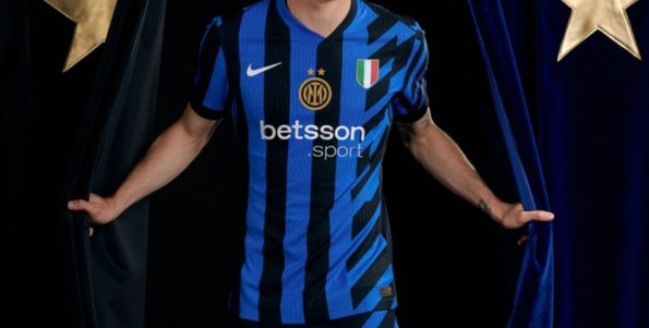 インテルホームユニフォームの青と黒の美学 - J League Shop