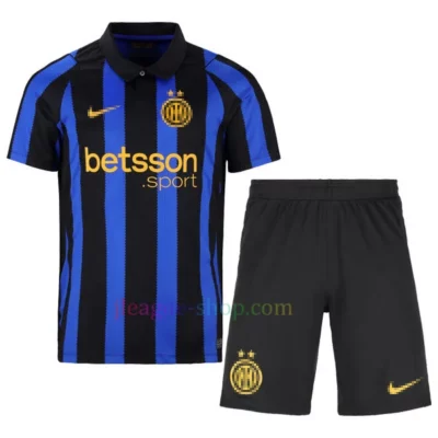 アイントラハト・フランクフルトホームユニフォーム2021/2022 - J